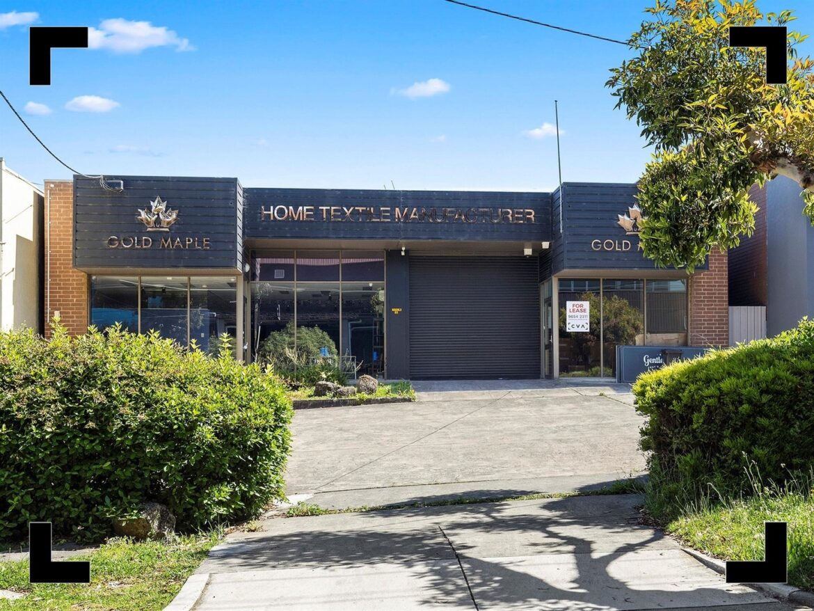 How Conveyancers Assist with Planning Regulations in Adelaide